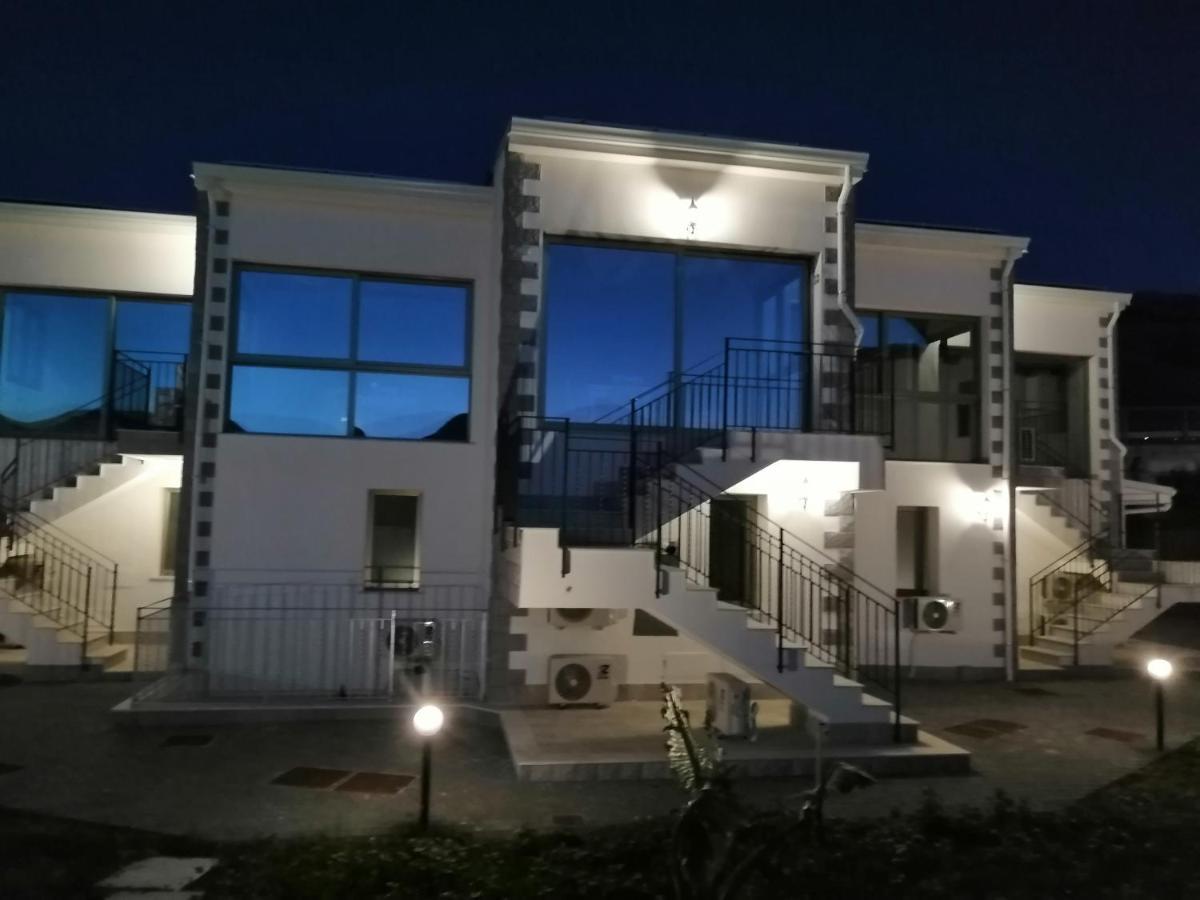 Sicily Rooms Appartamenti Carini Exterior photo